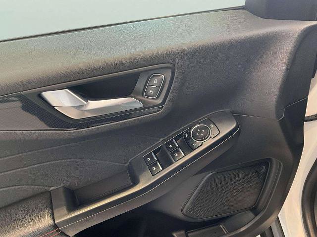 Certified 2023 Ford Escape ST-Line AWD/4WD image 15
