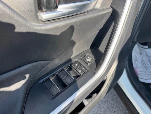 Used 2023 Toyota RAV4 XLE image 12