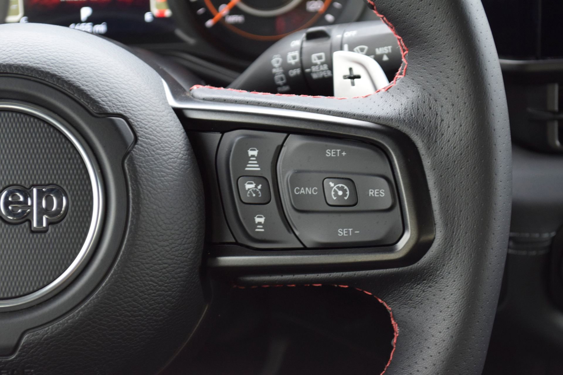Used 2026 Jeep Wrangler Unlimited Rubicon 392 w/ Quick Order Package 27X Moab AWD/4WD image 8