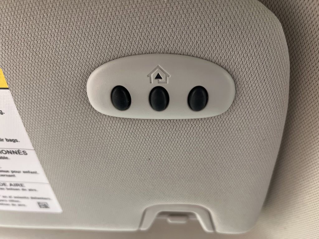 Certified 2021 Ford Edge Titanium w/ Class II Trailer Tow Package image 25