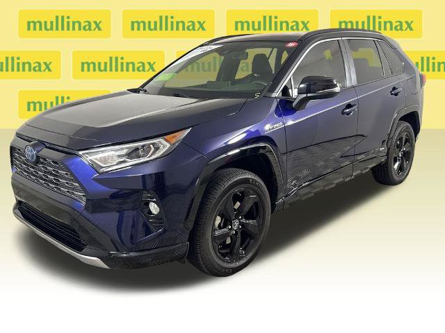 Used 2019 Toyota RAV4 XSE w/ XSE Weather Package AWD/4WD image 15