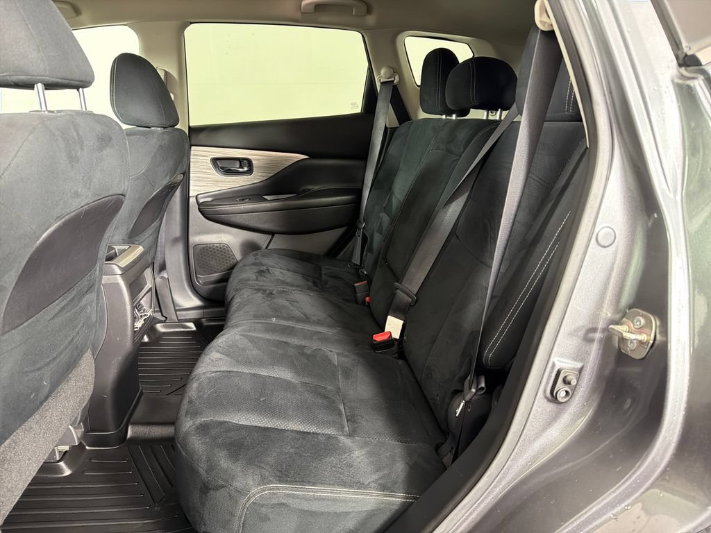Used 2017 Nissan Murano S AWD/4WD image 18