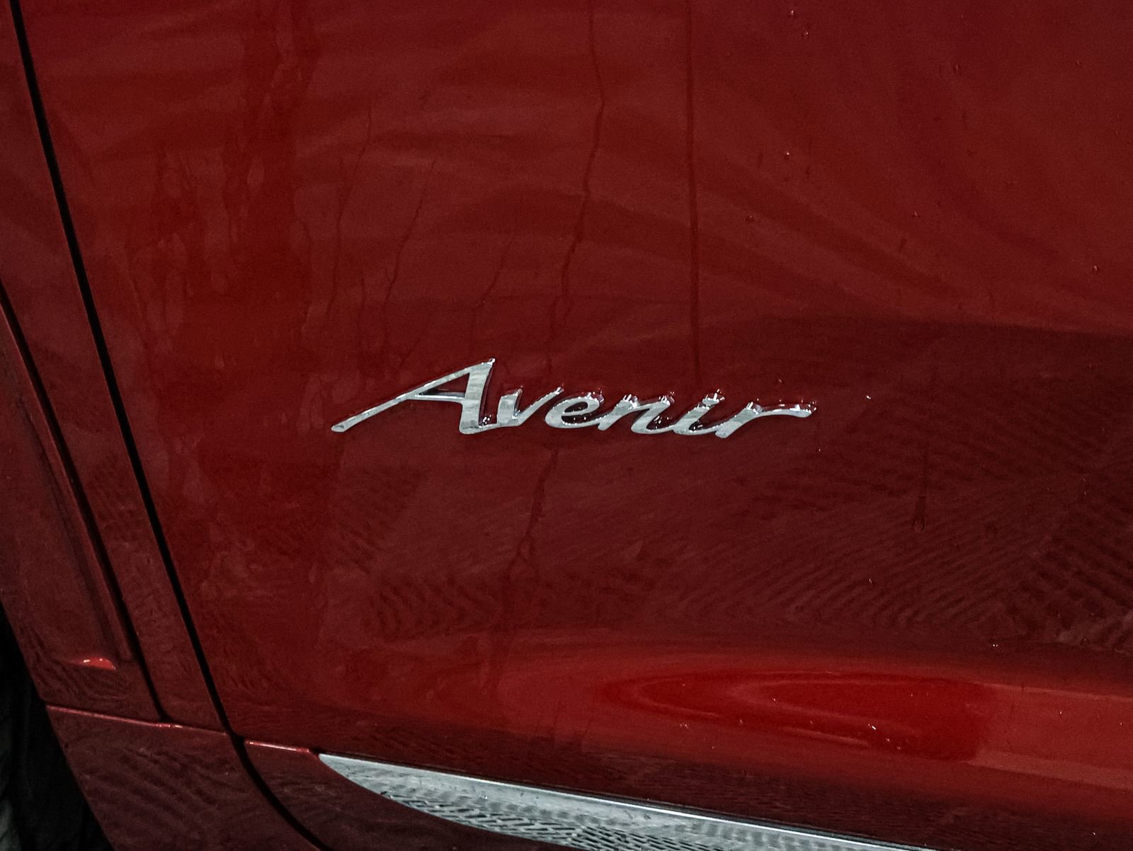 Used 2025 Buick Enclave Avenir w/ Trailering Package, 5000 lbs. AWD/4WD image 18