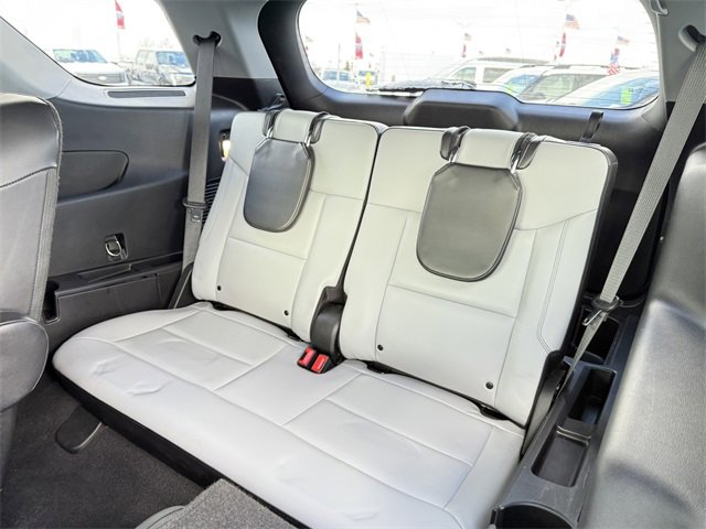 Certified 2021 Ford Explorer XLT w/ Equipment Group 202A image 10