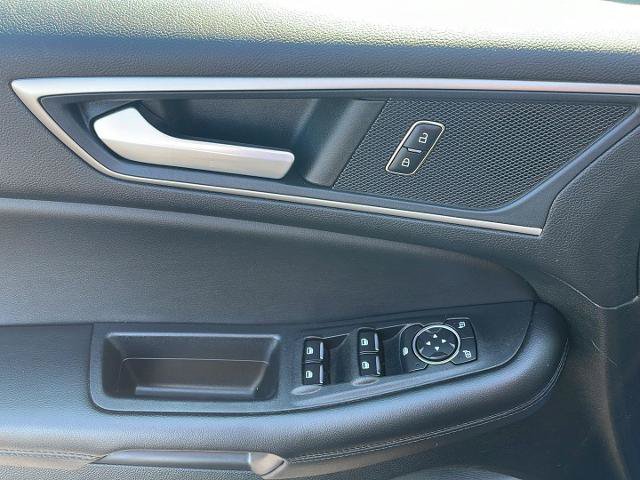 Certified 2023 Ford Edge SEL w/ Convenience Package AWD/4WD image 12