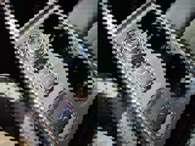 Certified 2024 Ford Edge ST-Line image 15