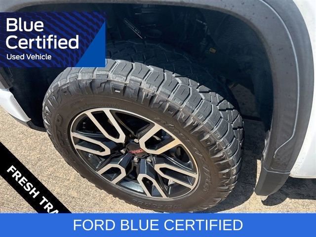 Used 2023 GMC Sierra 1500 AT4 w/ Technology Package AWD/4WD image 13