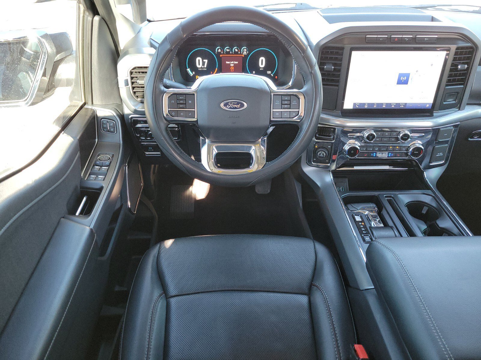 Certified 2022 Ford F150 Lariat w/ FX4 Off-Road Package image 13