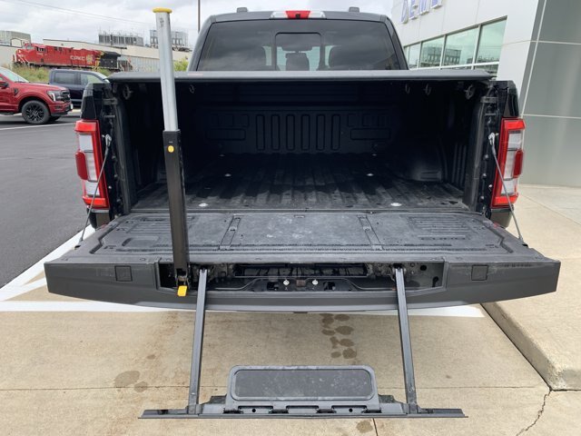 Certified 2022 Ford F150 Platinum w/ Equipment Group 701A High AWD/4WD image 11