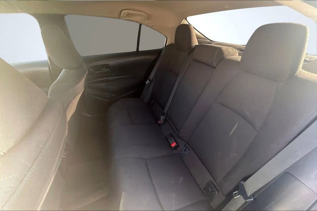 Used 2025 Toyota Corolla LE image 26