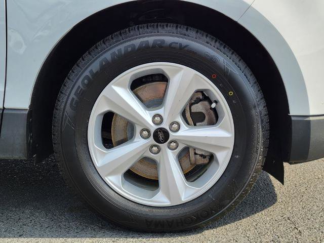 Certified 2024 Ford Edge SE image 11