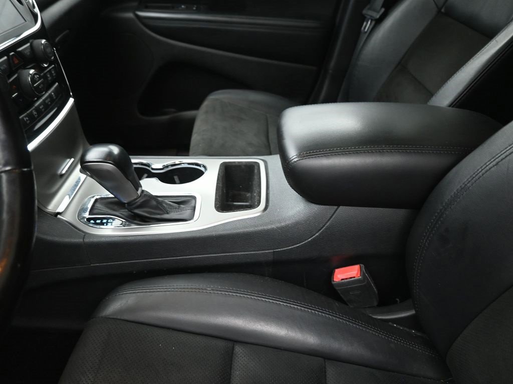 Used 2020 Jeep Grand Cherokee Altitude image 25