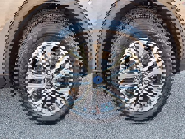 Certified 2022 Ford Escape SEL image 24