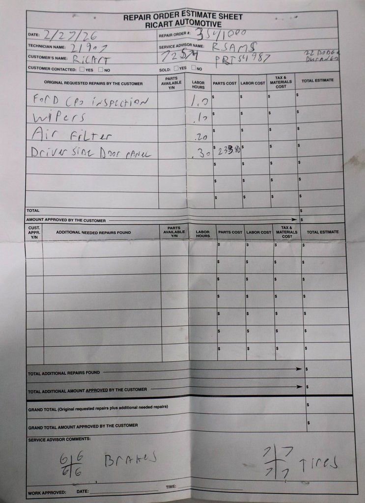 Used 2022 Dodge Durango R/T w/ Blacktop Package image 13