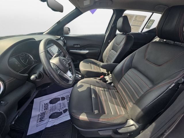 Used 2018 Nissan Kicks SR w/ Premium Package FWD image 11