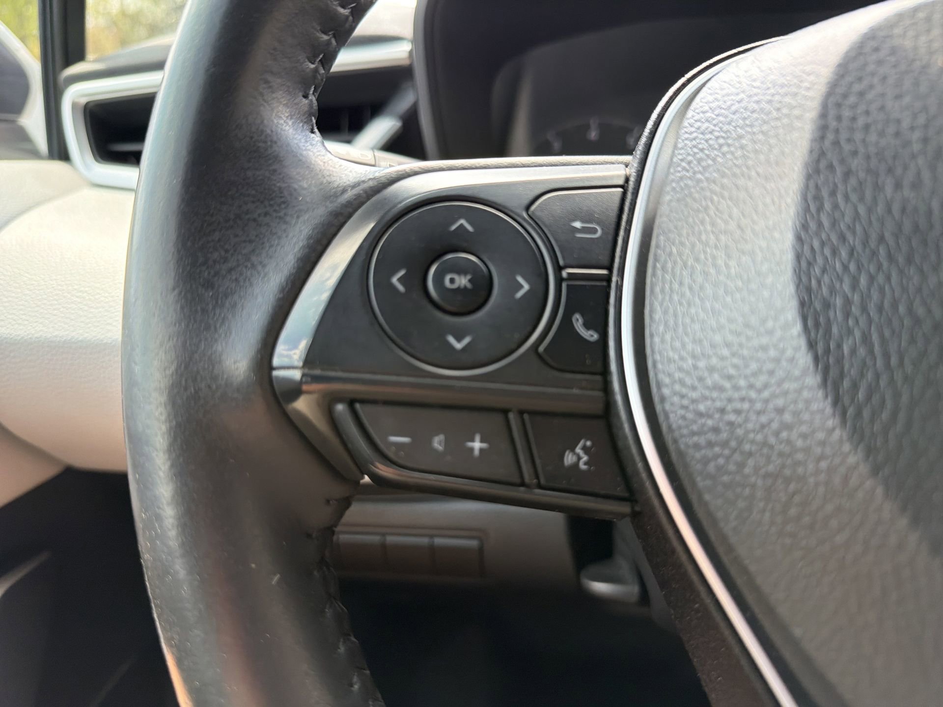 Used 2024 Toyota Corolla SE image 20