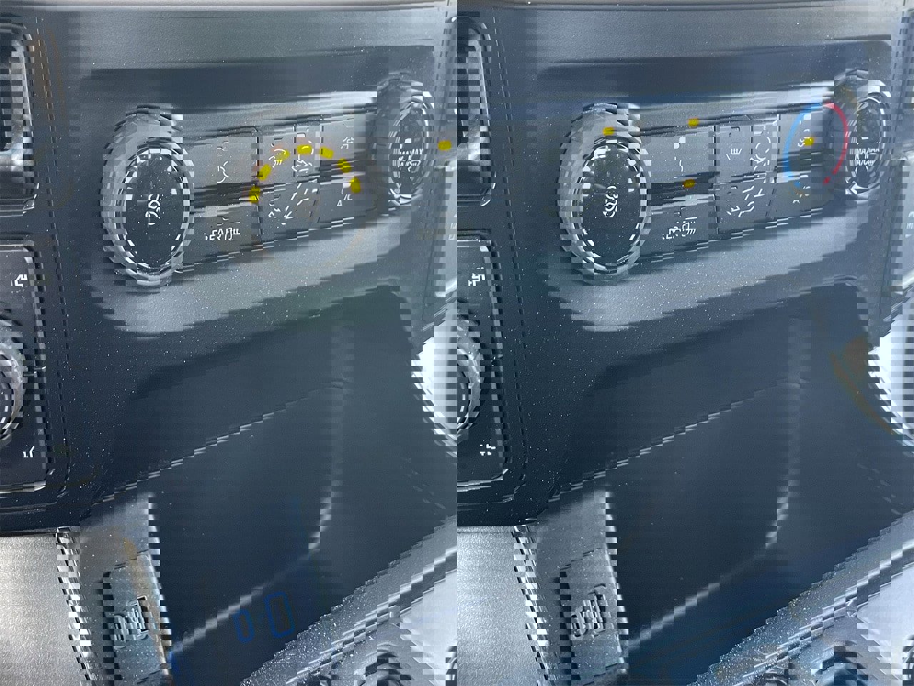 Certified 2023 Ford F150 XLT image 28