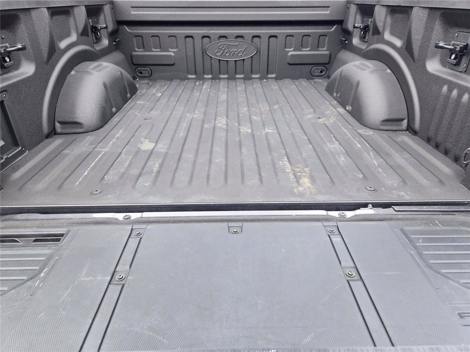 Certified 2023 Ford F150 Platinum w/ Equipment Group 701A High AWD/4WD image 33