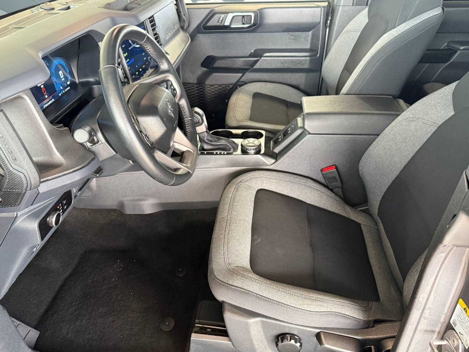 Certified 2025 Ford Bronco Big Bend AWD/4WD image 5