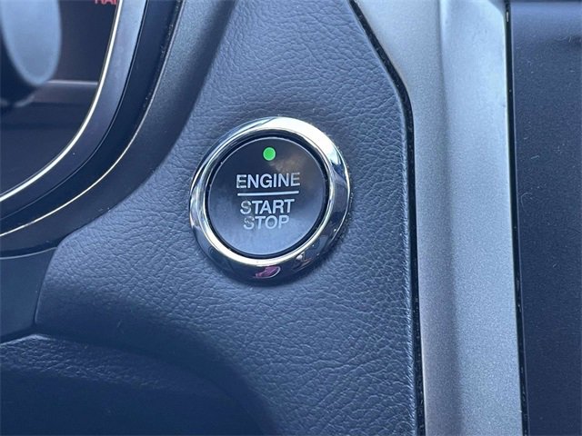 Certified 2020 Ford Fusion SE image 17
