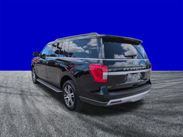 Certified 2023 Ford Expedition Max XLT RWD image 6