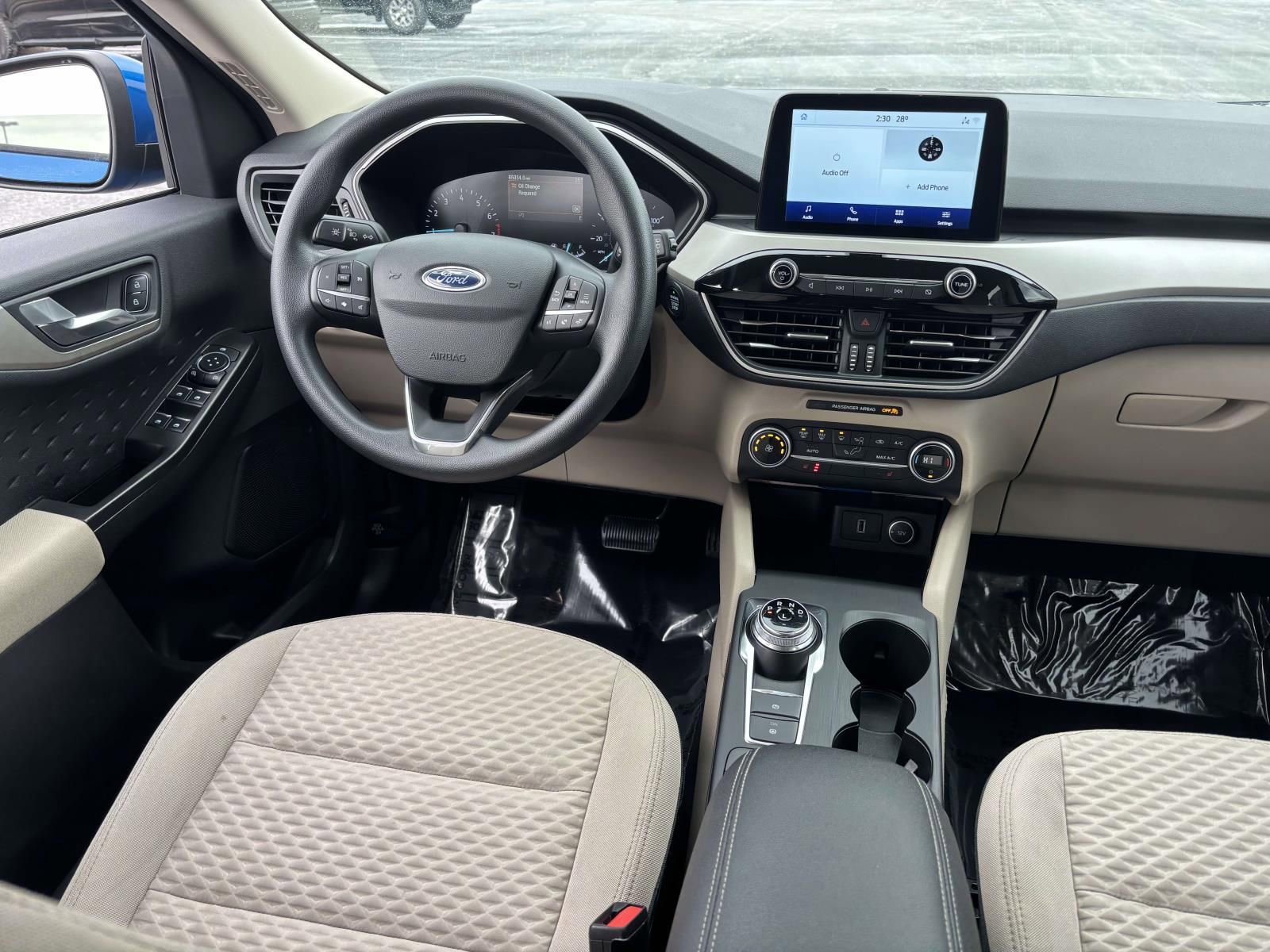 Certified 2020 Ford Escape SE image 32