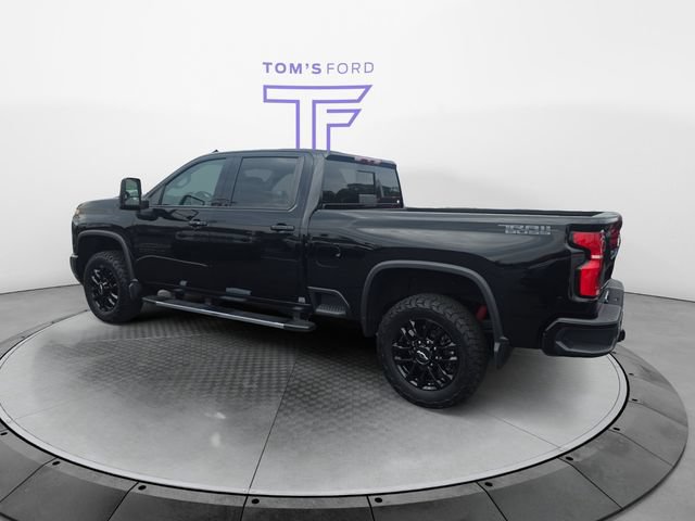 Used 2025 Chevrolet Silverado 2500 LTZ w/ LTZ Plus Package AWD/4WD image 4