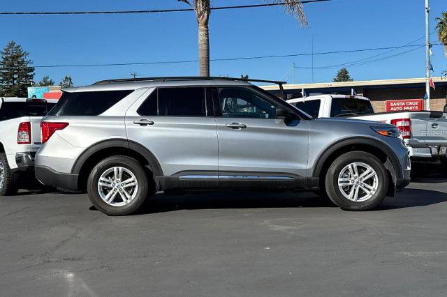 Certified 2023 Ford Explorer XLT w/ Equipment Group 202A image 26
