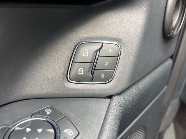 Certified 2022 Ford Expedition Limited image 9