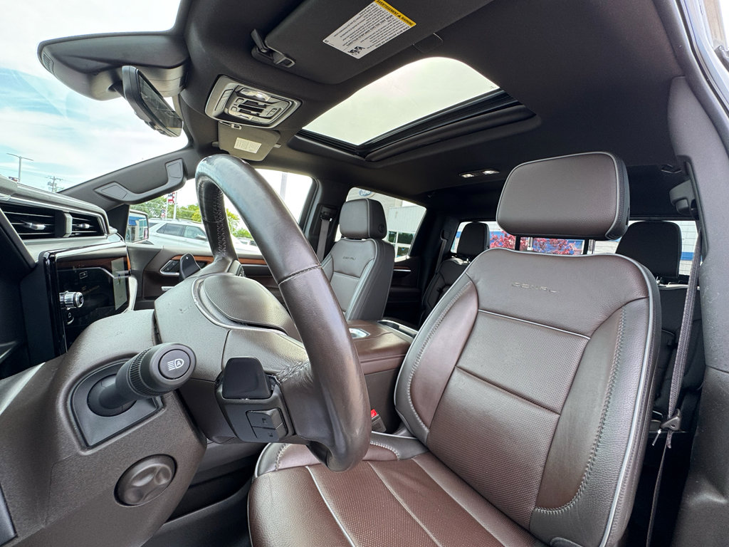 Used 2022 GMC Sierra 1500 Denali w/ Technology Package AWD/4WD image 15