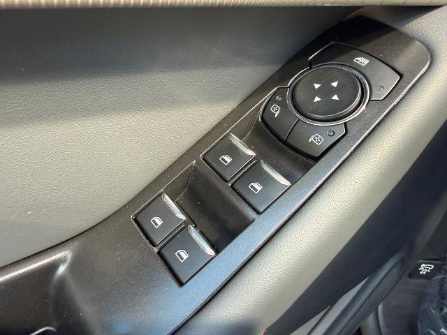 Certified 2025 Ford Explorer Active w/ Active Comfort Package AWD/4WD image 26