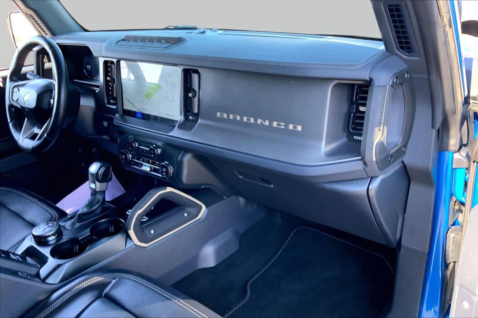 Certified 2025 Ford Bronco Badlands AWD/4WD image 17