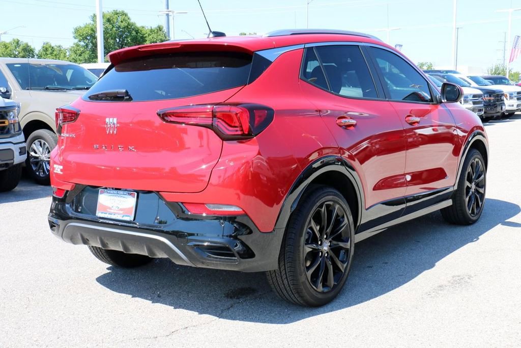 Used 2026 Buick Encore GX Sport Touring w/ Advanced Technology Package AWD/4WD image 5