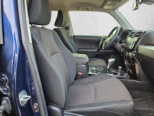 Used 2022 Toyota 4Runner TRD Off-Road AWD/4WD image 17