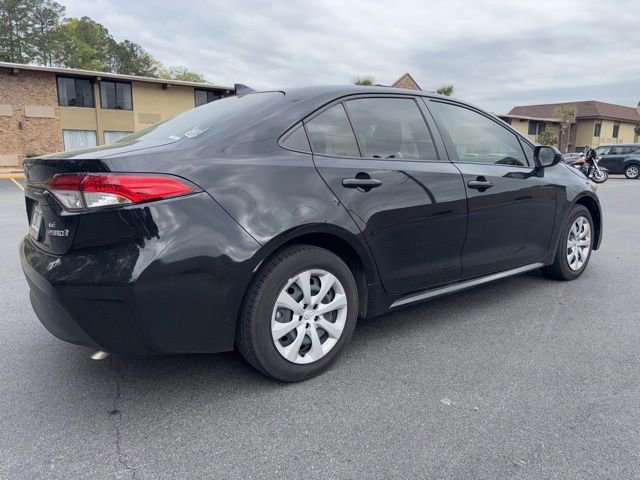 Used 2024 Toyota Corolla LE image 5