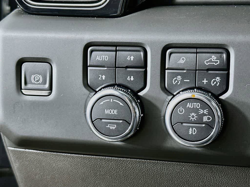Used 2024 GMC Sierra 1500 AT4X AWD/4WD image 27