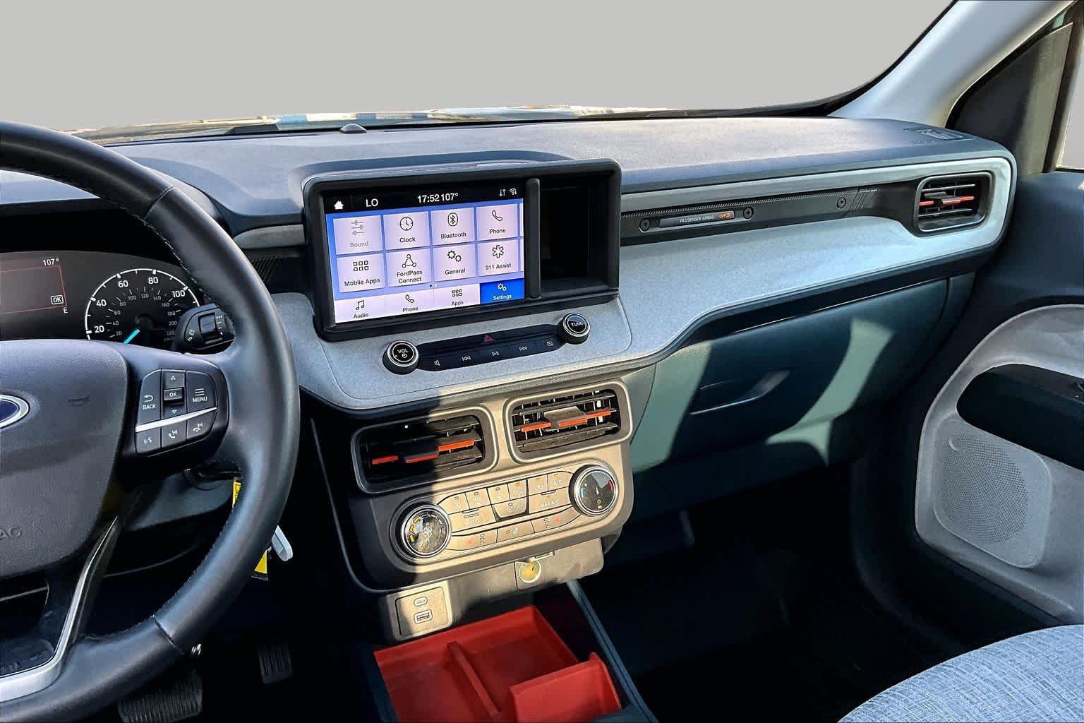 Certified 2023 Ford Maverick XLT w/ XLT Luxury Package FWD image 9