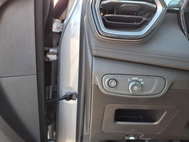 Used 2025 Chevrolet TrailBlazer LT image 15