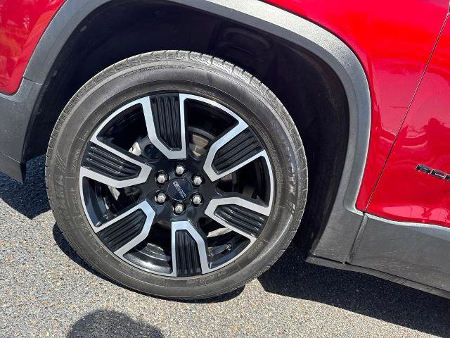 Used 2021 GMC Acadia SLE w/ Driver Convenience Package FWD image 11
