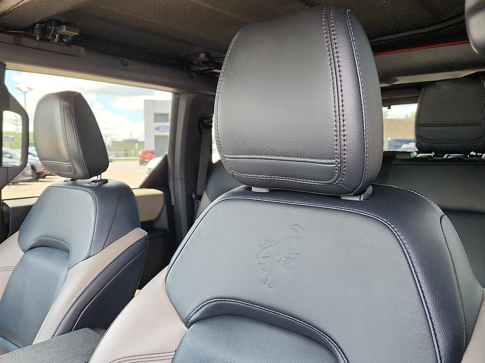 Certified 2024 Ford Bronco Wildtrak AWD/4WD image 14