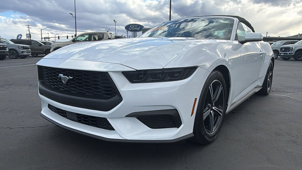Certified 2025 Ford Mustang Convertible RWD image 7
