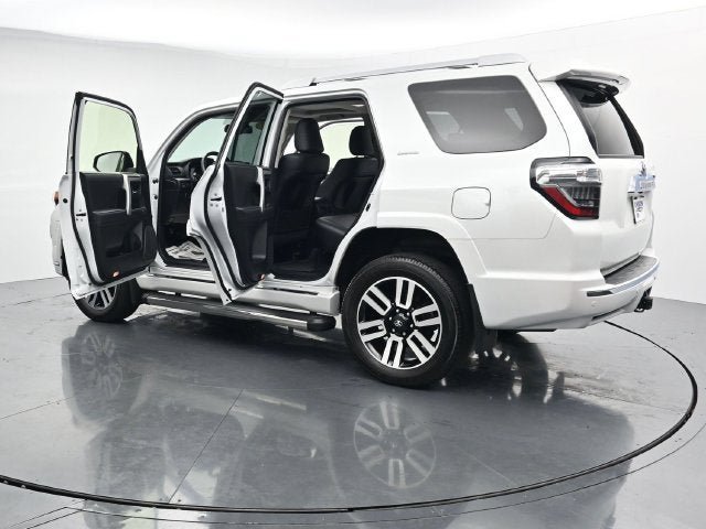 Used 2024 Toyota 4Runner Limited AWD/4WD image 48