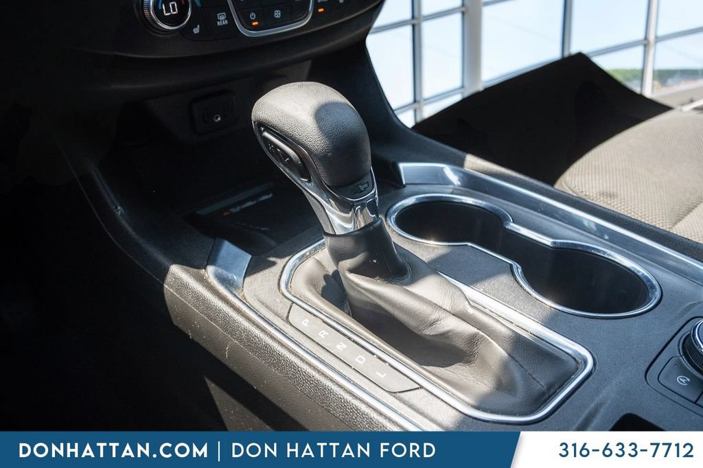 Used 2023 Chevrolet Traverse LT AWD/4WD image 10