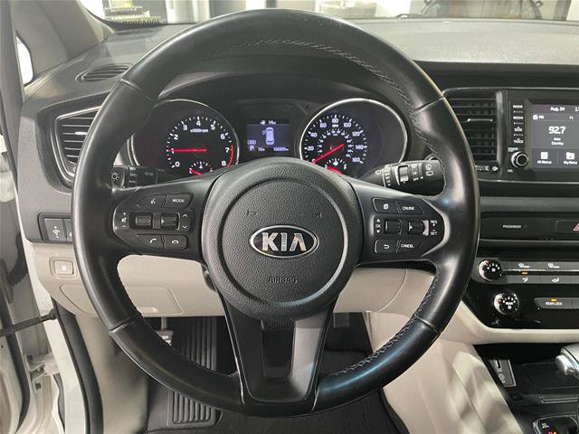Used 2019 Kia Sedona EX FWD image 12