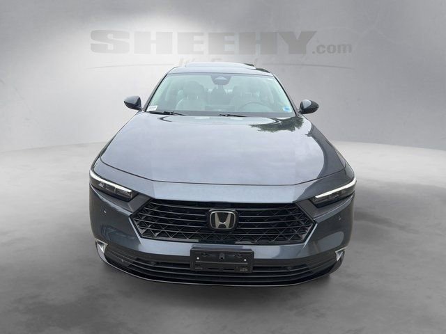 Used 2023 Honda Accord Touring image 17