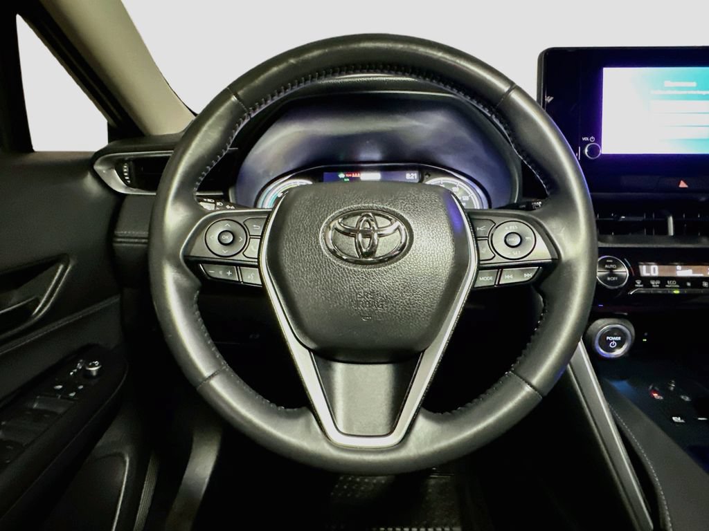 Used 2023 Toyota Venza LE AWD/4WD image 13