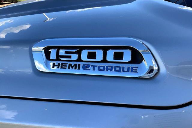 Used 2022 RAM 1500 Big Horn AWD/4WD image 10