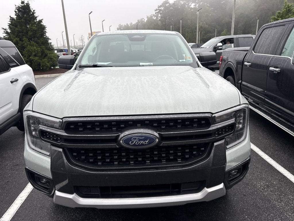 Certified 2024 Ford Ranger XLT w/ FX4 Off-Road Package AWD/4WD image 3