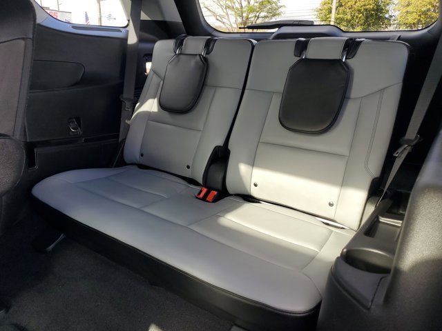 Certified 2021 Ford Explorer XLT w/ Equipment Group 202A image 13