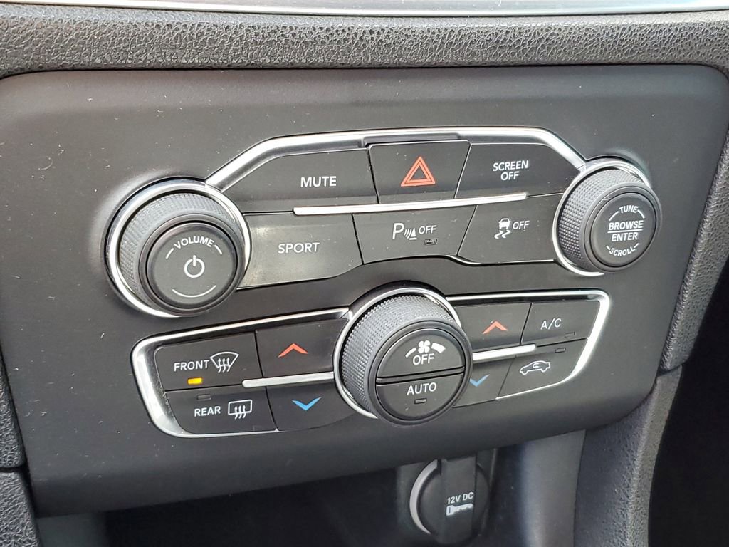 Used 2018 Dodge Charger R/T image 24